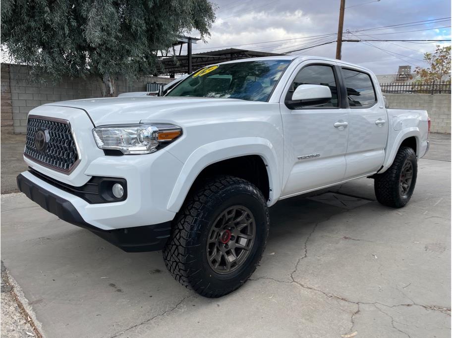 2019 Toyota Tacoma Double Cab TRD Sport Pickup 4D 5 ft