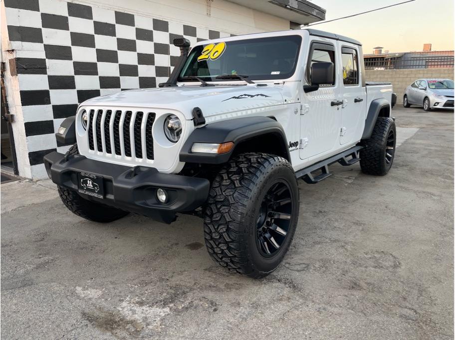 2020 Jeep Gladiator Sport Pickup 4D 5 ft