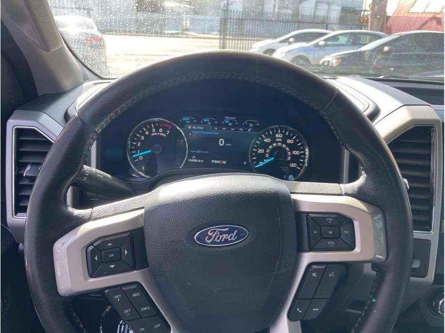 2019 Ford F150 SuperCrew Cab Lariat Pickup 4D 5 1/2 ft