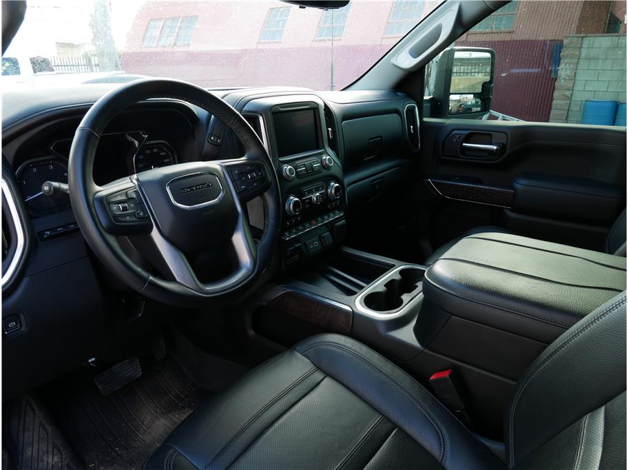 2023 GMC Sierra 2500 HD Crew Cab Denali Pickup 4D 6 1/2 ft