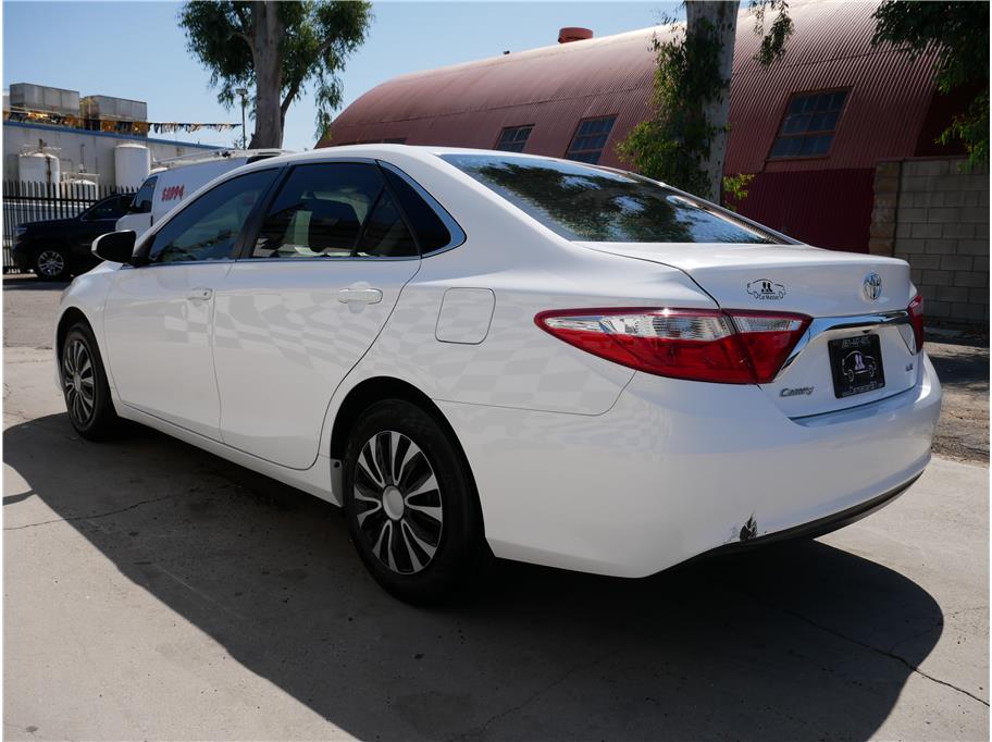 2017 Toyota Camry LE Sedan 4D