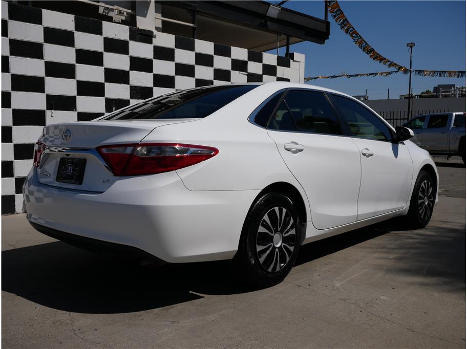 2017 Toyota Camry LE Sedan 4D