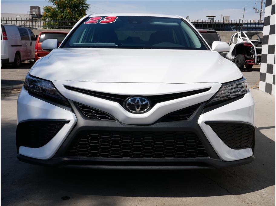 2023 Toyota Camry SE Sedan 4D