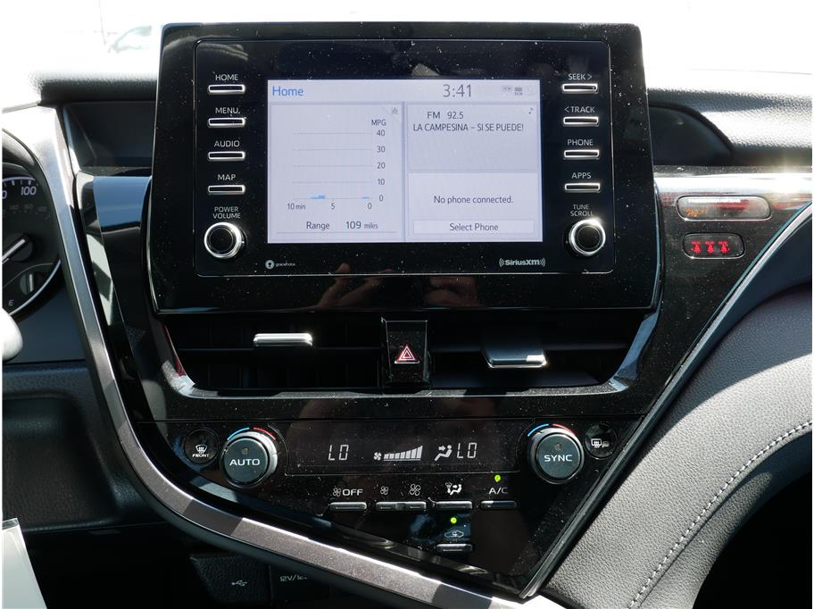 2023 Toyota Camry SE Sedan 4D