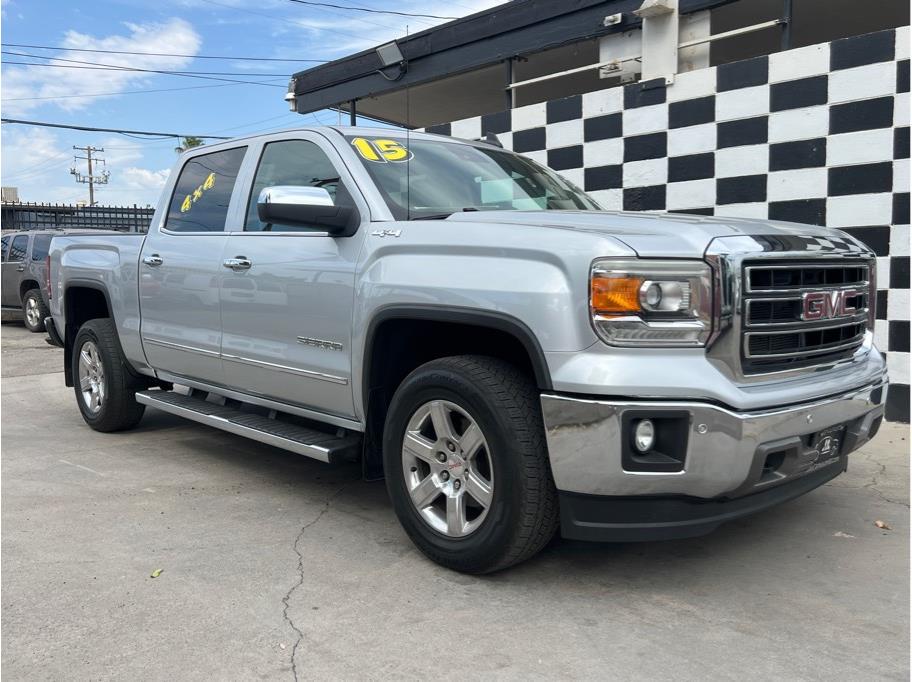 2015 GMC Sierra 1500 Crew Cab SLT Pickup 4D 5 3/4 ft