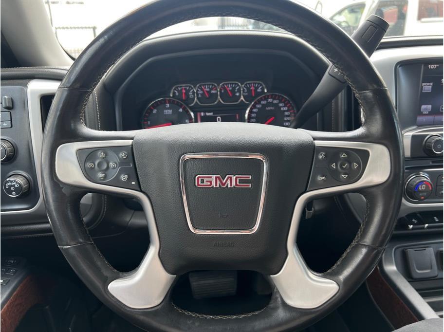 2015 GMC Sierra 1500 Crew Cab SLT Pickup 4D 5 3/4 ft