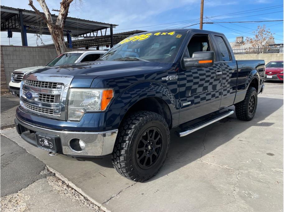 2014 Ford F150 Super Cab XLT Pickup 4D 6 1/2 ft